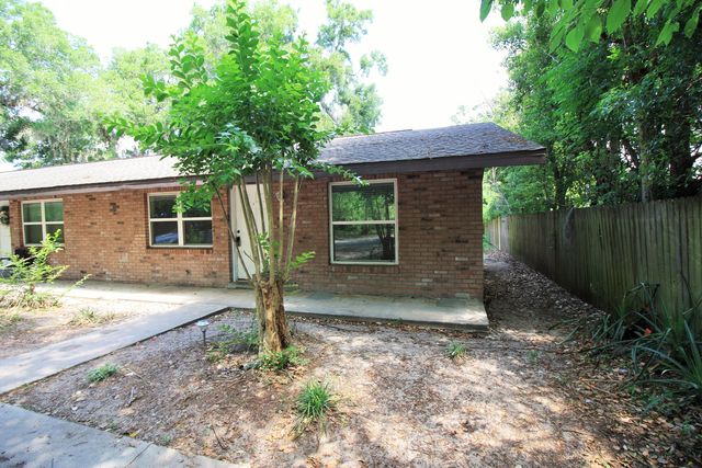 6101 SE Foss Rd #1, Belleview, FL 34420