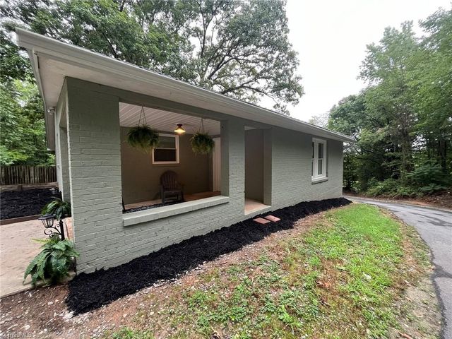 363 Sowers Rd, Linwood, NC 27299