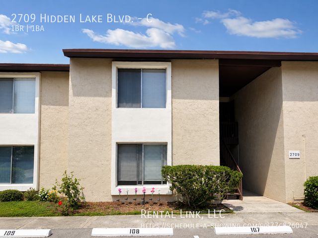 2709 Hidden Lake Blvd #C, Sarasota, FL 34237