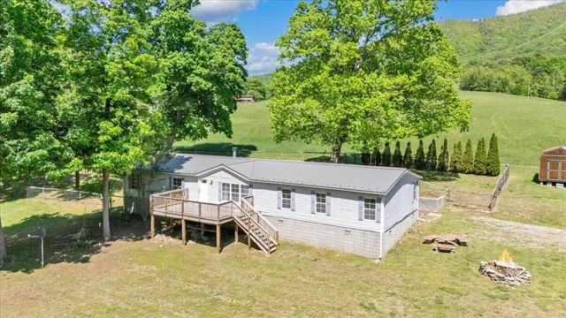 1102 Whip O Will Ln, Montvale, VA 24122