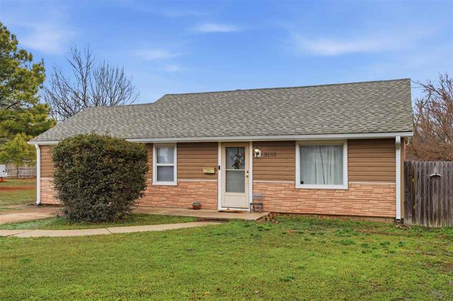 3101 Kingston Rd, Ponca City, OK 74604