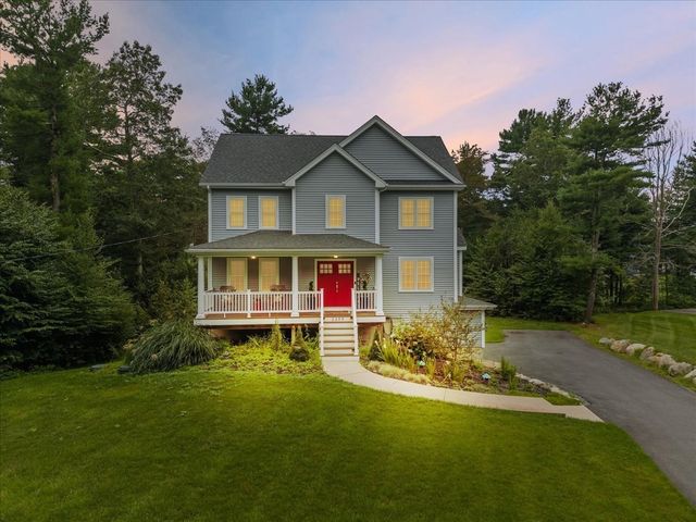 2209 Maple Swamp Rd, North Dighton, MA 02764