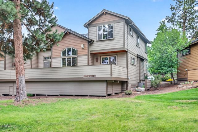 2723 Havre Ct, Bend, OR 97703