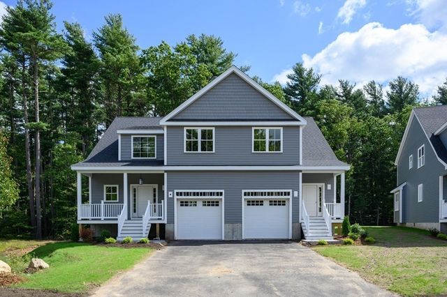 13 Hayford Trl, Hanson, MA 02341