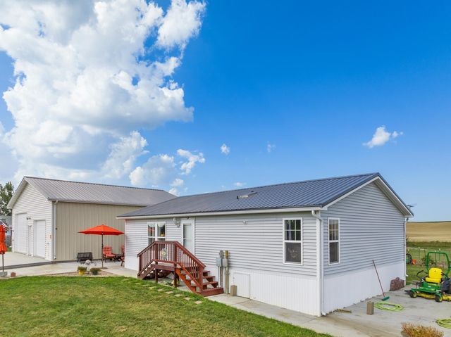 1670 31st Ave NW, Coleharbor, ND 58531
