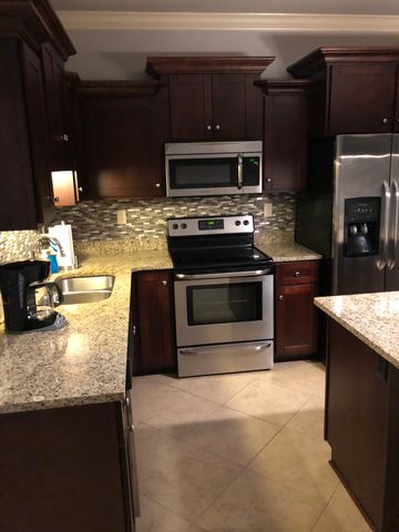 2495 Old Taylor Rd #608, Oxford, MS 38655