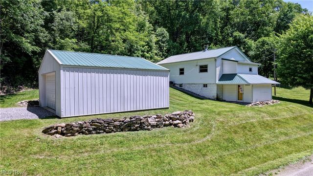 12413 Lick Run Rd, Newcomerstown, OH 43832