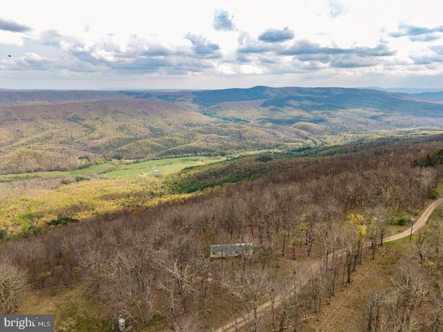 1140&1211 Deerpath Ln, Waiteville, WV 24984