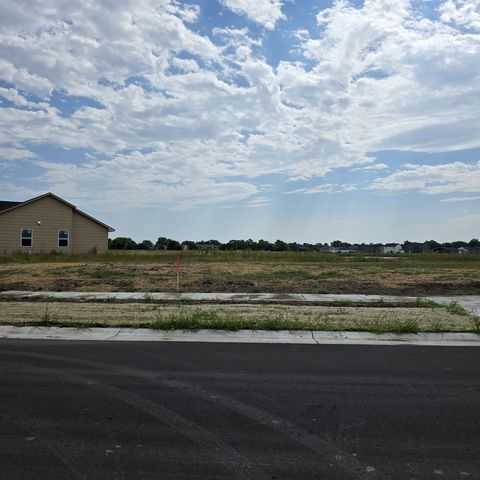 1411 E  Northridge St, Valley Center, KS 67147