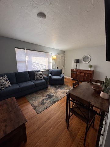 41 W  Yale Ave, Denver, CO 80223