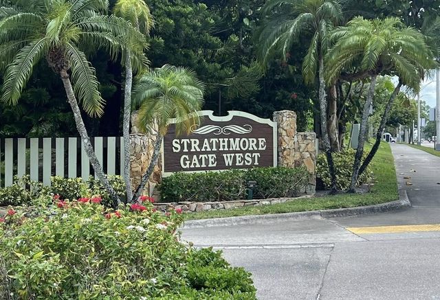 325 Pennington Court, Royal Palm Beach, FL 33411