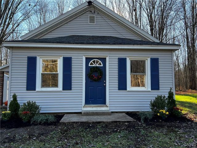 675 County Route 4, Central Square, NY 13036