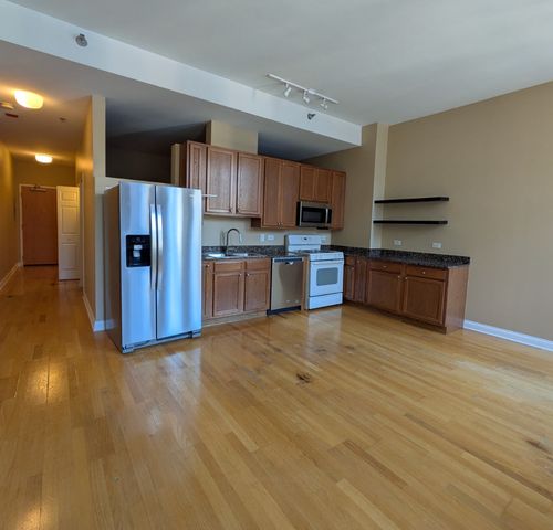 8 W  Monroe St #1206, Chicago, IL 60603