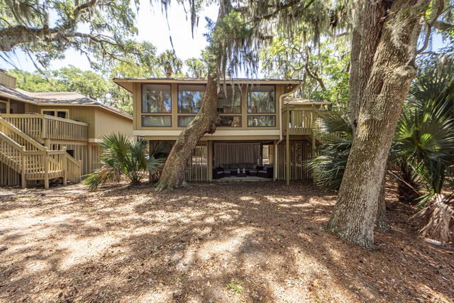 1136 Summerwind Ln, Johns Island, SC 29455