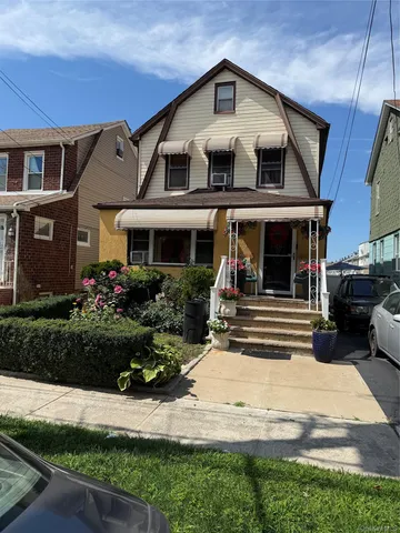 19811 116th Avenue, Saint Albans, NY 11412