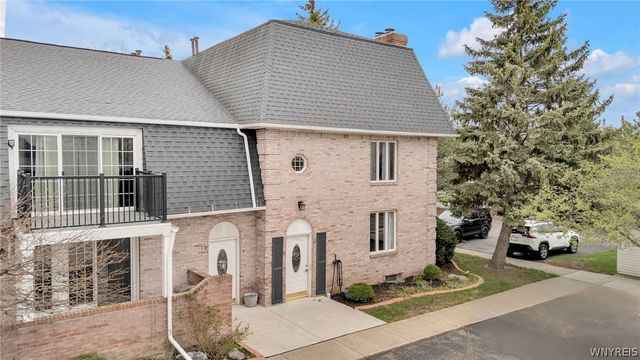 4585 Chestnut Ridge Rd #11, Amherst, NY 14228