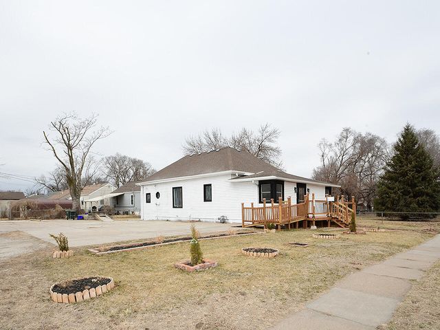 550 N  32nd St, Council Bluffs, IA 51501
