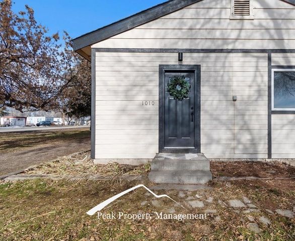 1010 S  10 E #1010, Mountain Home, ID 83647