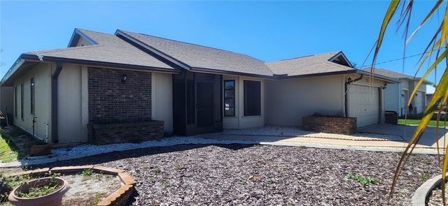 95 Mark Twain Ln, Rotonda West, FL 33947