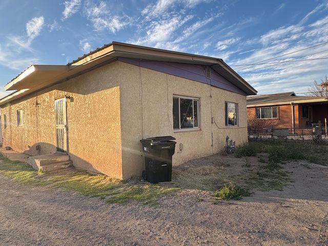 8417 4th St NW #A, Albuquerque, NM 87114