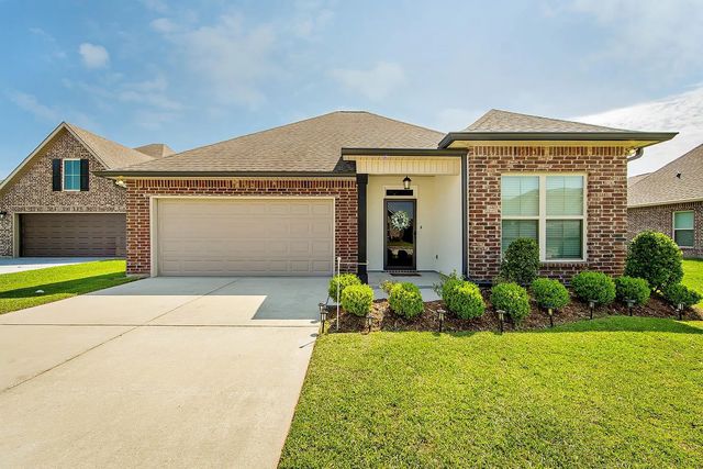 110 Devon Ct, Thibodaux, LA 70301