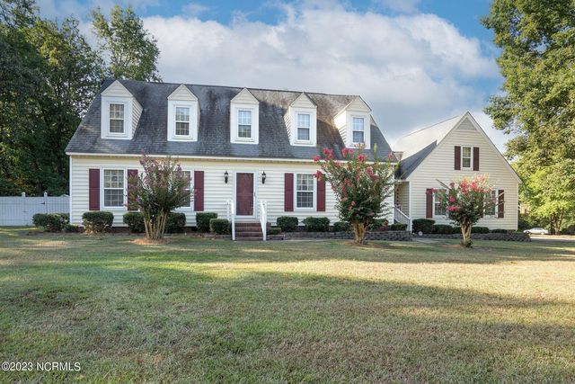 1809 Willow Glynn Road, Rocky Mount, NC 27804