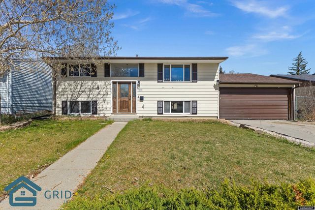 920 S  Forest Dr, Casper, WY 82609