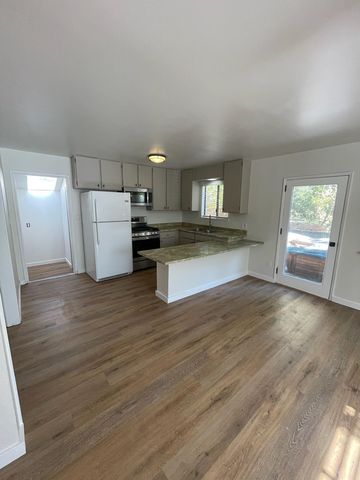 2709 Armstrong Ave, South Lake Tahoe, CA 96150