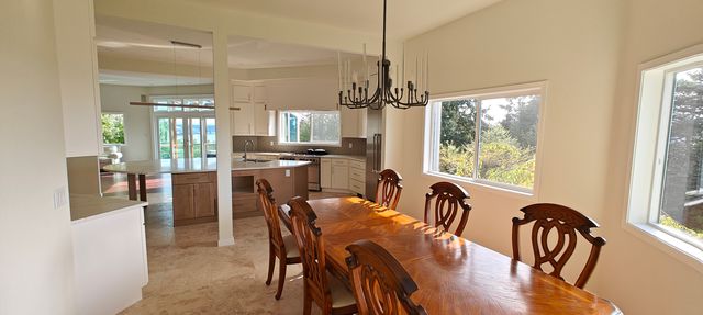 4522 Kennedy Rd NE, Tacoma, WA 98422