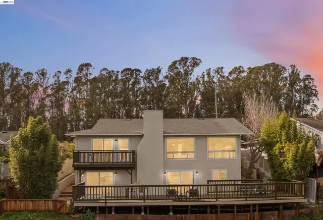 230 Pestana Ave, Santa Cruz, CA 95065