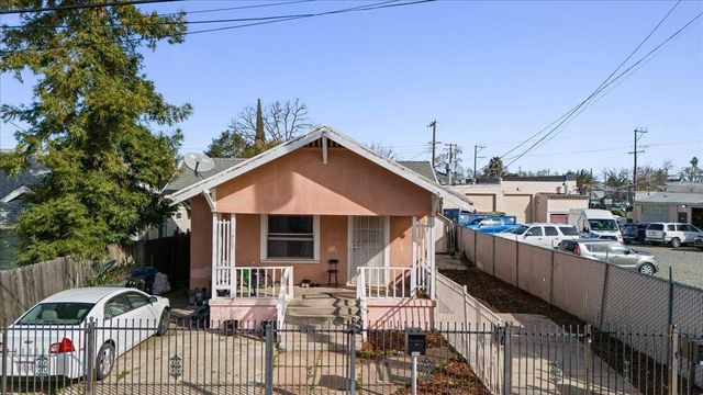 4809-4817 Yosemite Ave, Sacramento, CA 95820