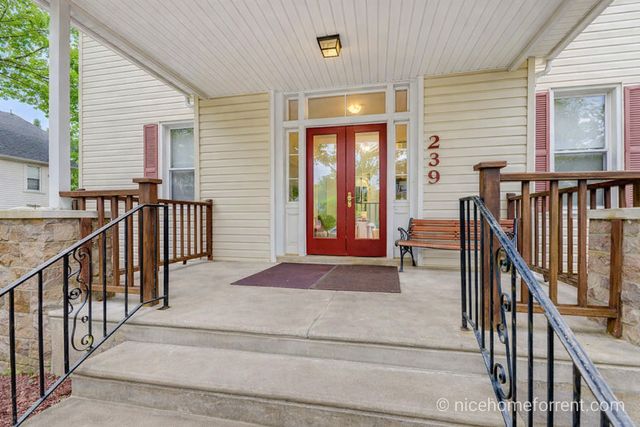 239 Vine St, Riverside, NJ 08075