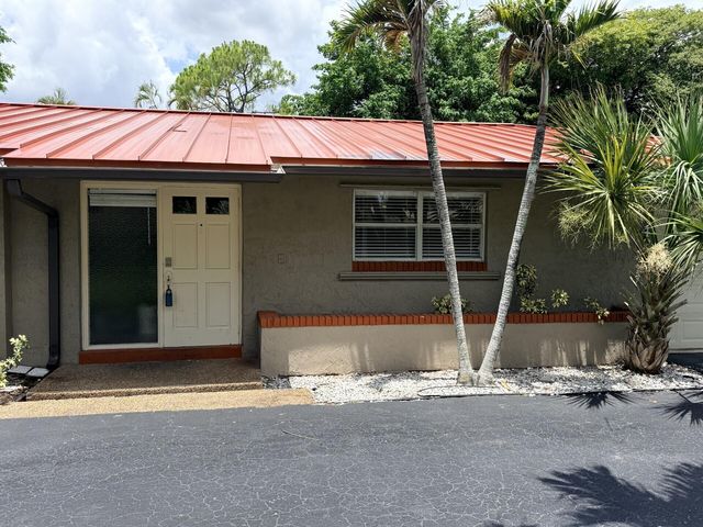 1432 NW 93rd Ter, Coral Springs, FL 33071