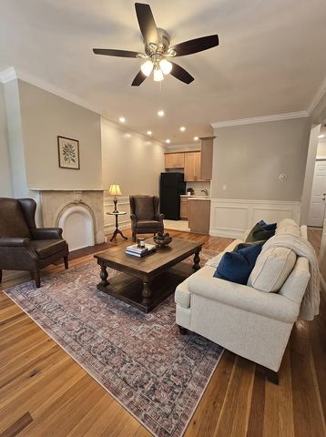 75 Clermont Ave #2, Brooklyn, NY 11205