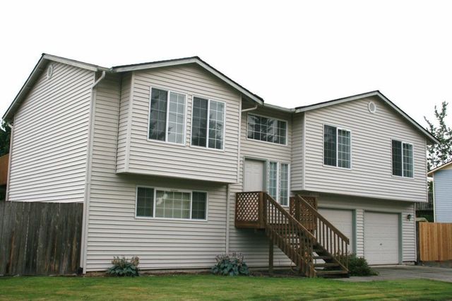 15000 17th Dr NE, Arlington, WA 98223