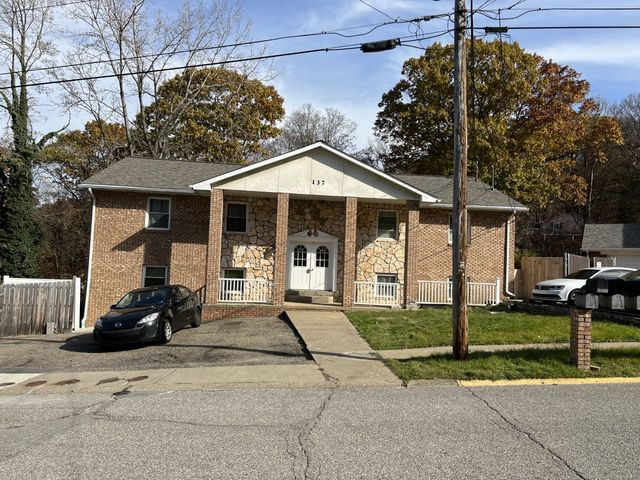 137 Paige Ct #2, Weirton, WV 26062