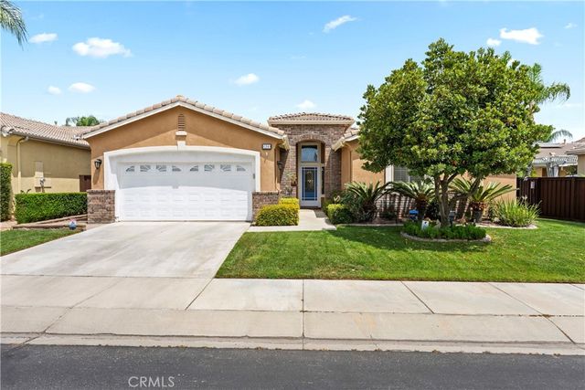 8280 Singh Ct, Hemet, CA 92545