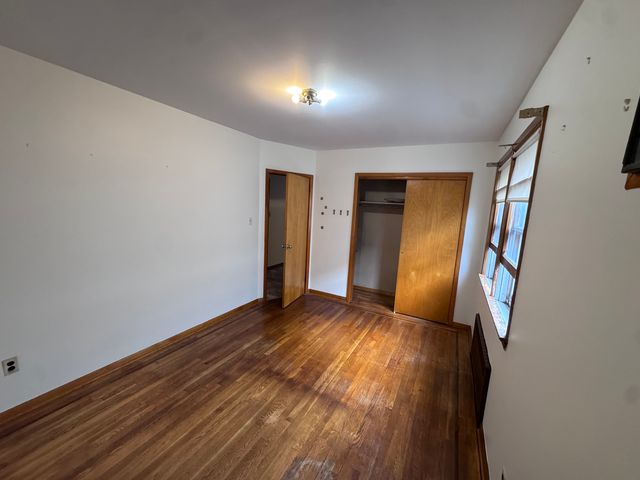 83 W  50th St #2, Bayonne, NJ 07002