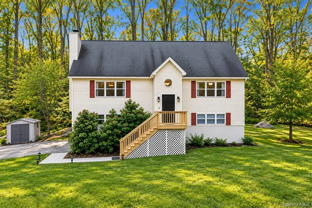 27 Cannon Road, Carmel, NY 10512