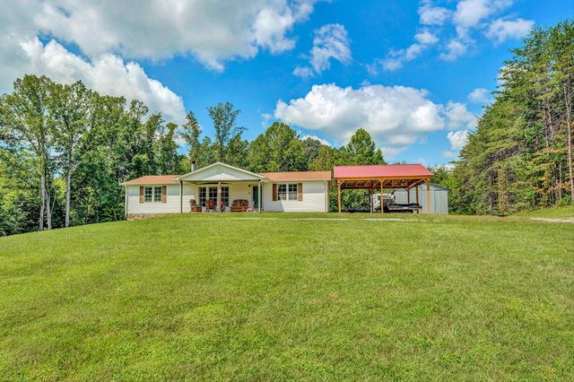 206 Dundee Rd   #&-210, Glade Hill, VA 24092