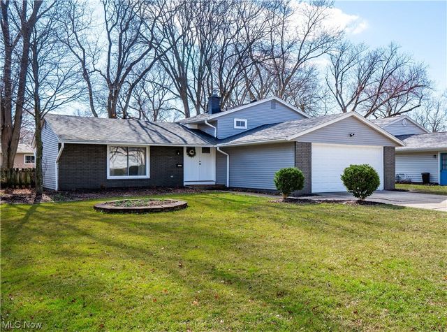 19709 Wendy Dr, Berea, OH 44017