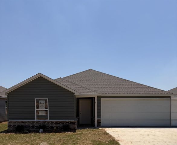 221 Flat Wood Ave, Benton, AR 72015