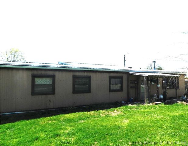 3034 W Cox Ferry Road, Salem, IN 47167