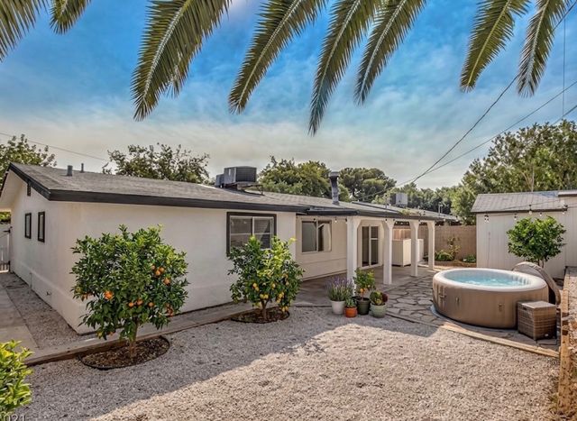 2608 Cabot St, Las Vegas, NV 89102