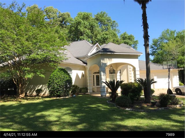 214 Grand Island Dr, Albany, GA 31707