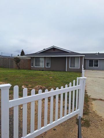 21460 Golden Hills Blvd, Tehachapi, CA 93561