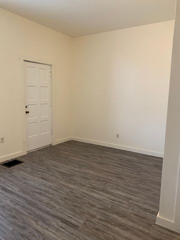 324 W  McMillan St #1, Cincinnati, OH 45219
