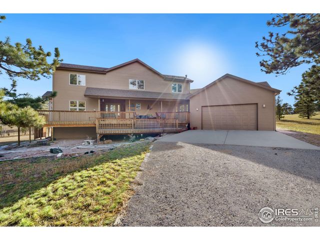 981 Cucharas Mountain Dr, Livermore, CO 80536