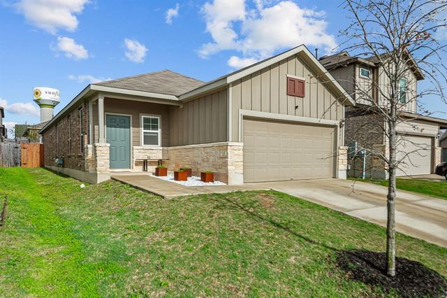 745 Eves Necklace Dr, Buda, TX 78610