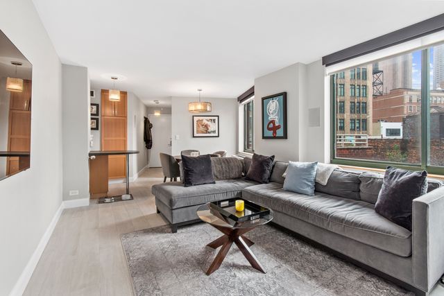 295 Greenwich St #9MN, New York, NY 10007